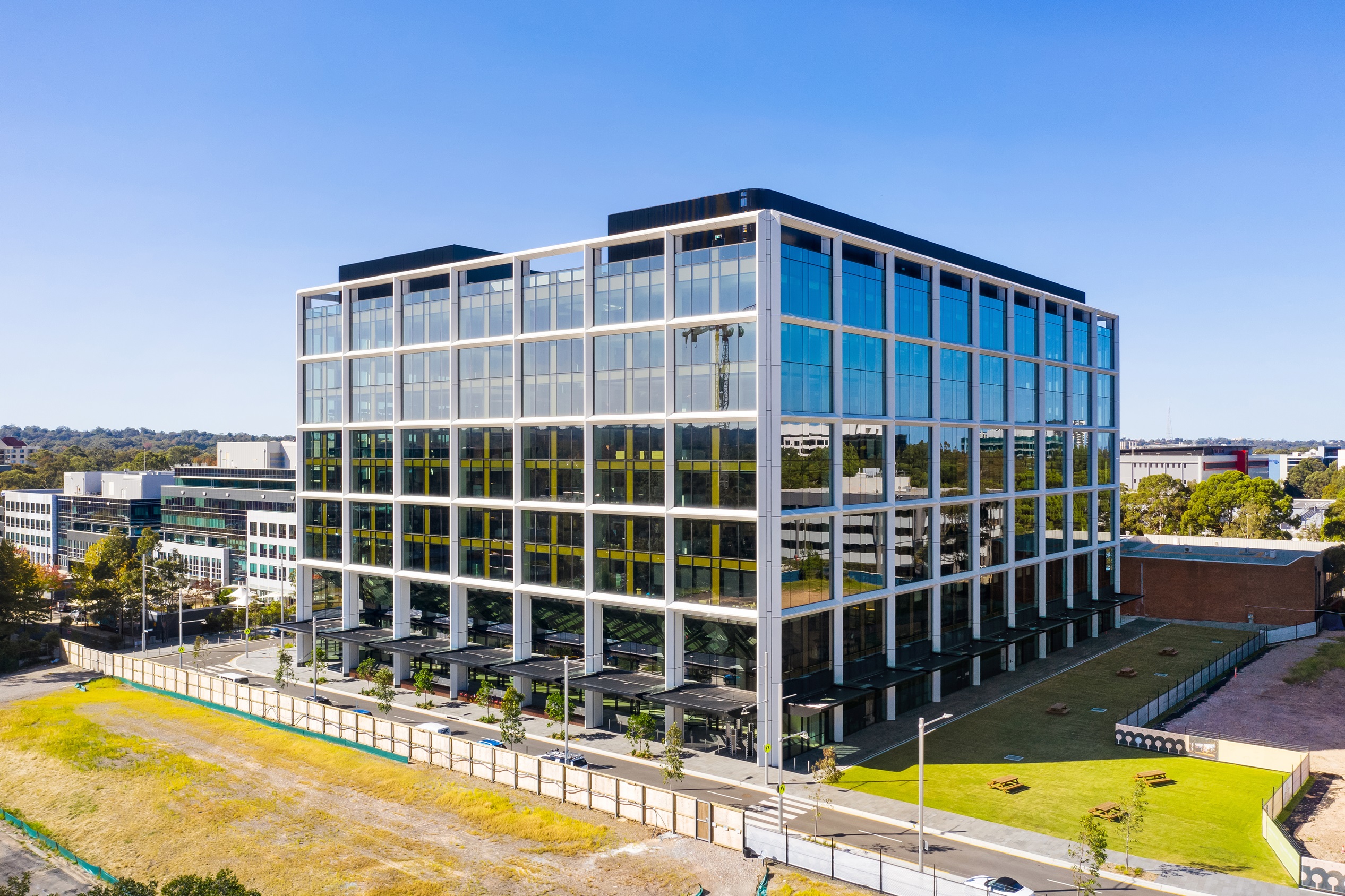 Glasshouse_45-61 Waterloo Rd, Macquarie Park